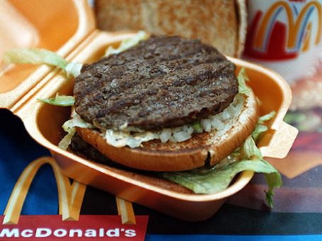 McDonald's довелося поміняти рецепт після викриттів Джеймі Олівера