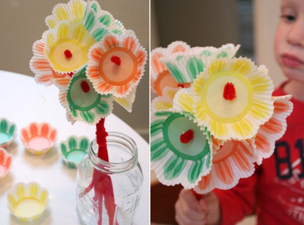 Легка вироби на 9 травня в дитячому саду своїми руками: Святкові квіти (майстер-клас з фото)